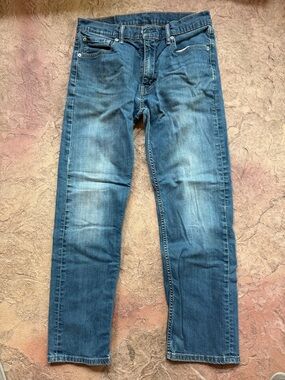 Levi's Straight Leg Medium Blue Denim Jeans